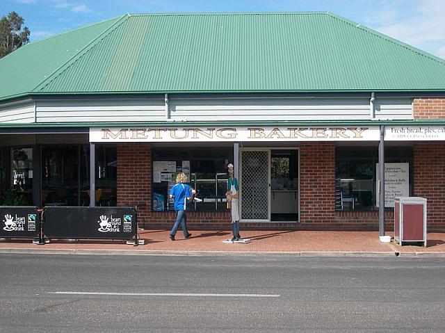 190-Metung-    26Mar10.JPG