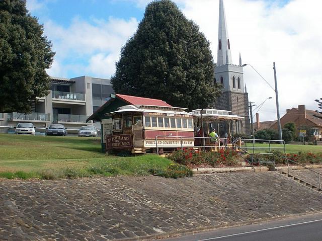 243-Portland-  29Mar10.JPG