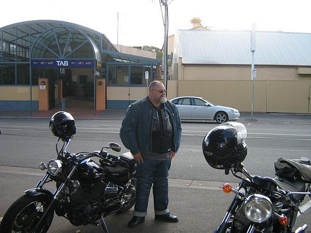 Photo courtesy of Sue (she is the one driving the blue car as her bike is in the shop!)