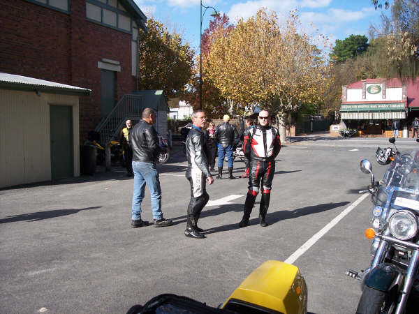 Photo's courtesy of Kelvin.