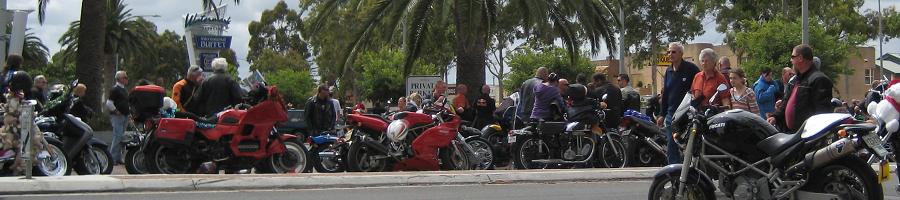 Glenelg, 2010 Toy Run
